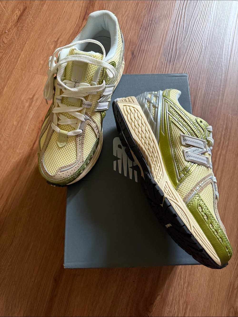 New Balance Yellow Green Mesh Sneakers